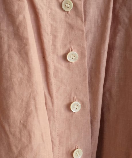 R&D.M.CO-  GARMENT DYE SMOC BLOUS
