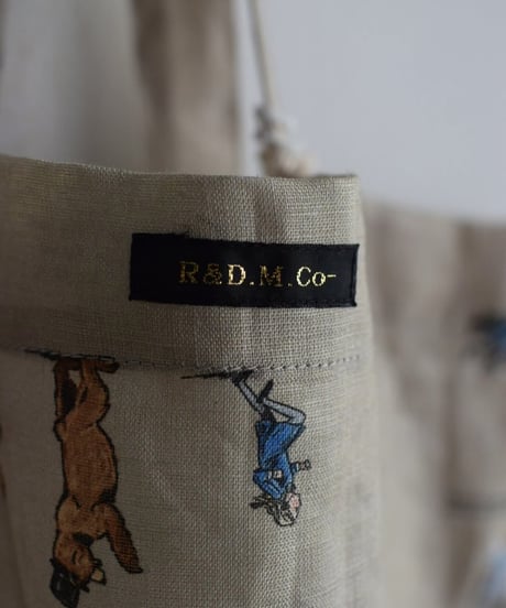 R&D.M.CO/BROWN BEARS TOTE BAG