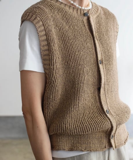 Nikki ESSENTIAL PIECES/COTTON SNARI YARN VEST