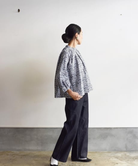 R&D.M.CO- LITTLE WILD BERRY SMOCK BLOUS
