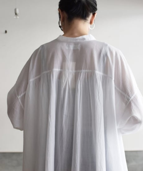 SOIL/BANDED COLLAR GATHERED SHIRT DRESS