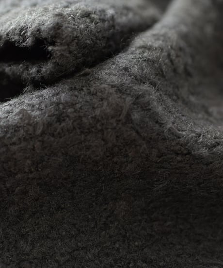 NikkiESSENTIALPIECES/BRUSHED SILK YARN VEST