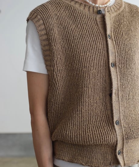 Nikki ESSENTIAL PIECES/COTTON SNARI YARN VEST