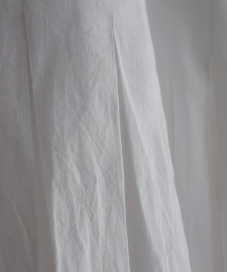 maison de soil/ORGANIC VOILE PLANE INVERTED PLEAT DRESS
