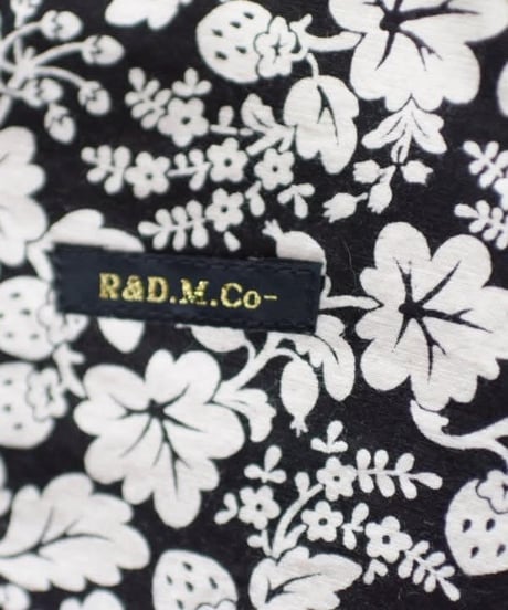 R&D.M.CO/WILDBERRY CIRCLE POUCH