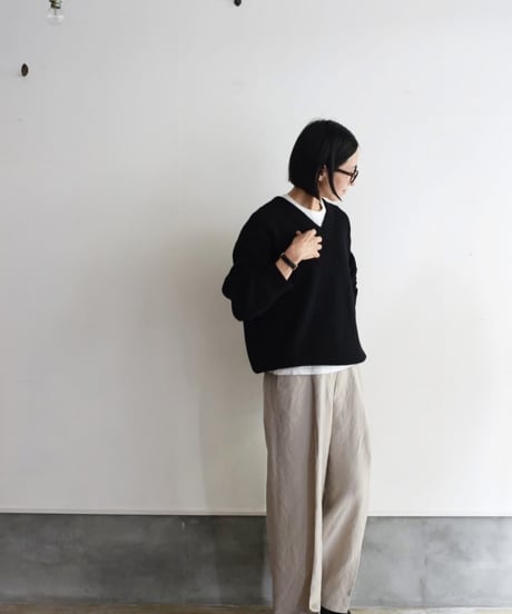 Nikki ESSENTIAL PIACES/YAK WASHI V-NECK