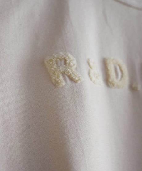 Ｒ&D.M.CO/PILE EMBROIDERY T-SHIRT