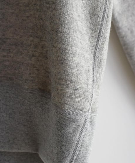 R&D.M.CO/裏起毛CREW NECK SWEAT