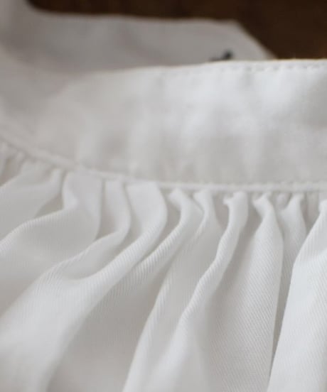 OUTIL/ROBE DOYE