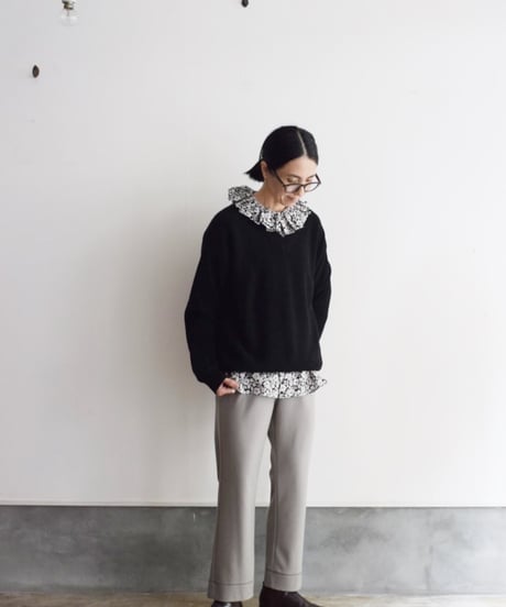 Ｒ&D.M.CO/MIDDLESMOOTH TIGHT PANTS
