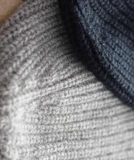 NiKKI ESSENTIAL PIECES/ALL YAK BEANIE
