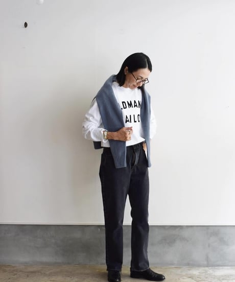 Oblada/HIGH WAIST CUT OFF