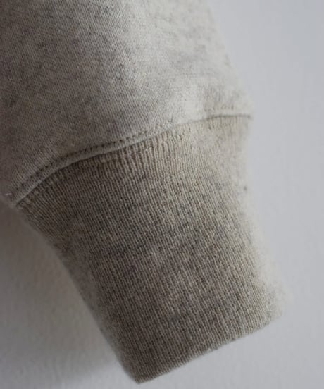 NiKKI  ESSENTIAL PIECES/YAK CREW NECK SWEAT SHIRT