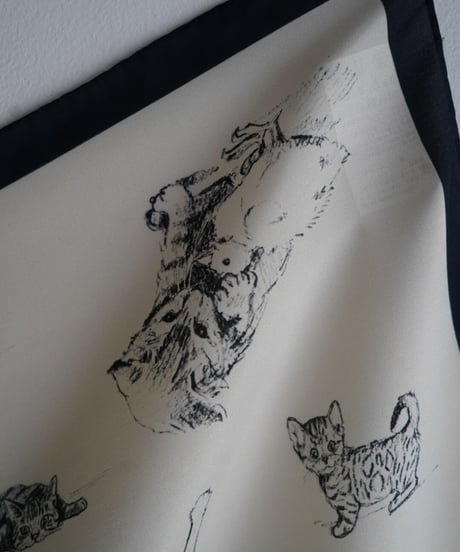 R&D.M.CO/SKETCH BOOK PANEL SILK SCARF