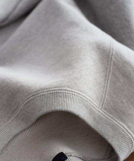 YLEVE/ORGANIC COTTON SUN FADED SWEAT
