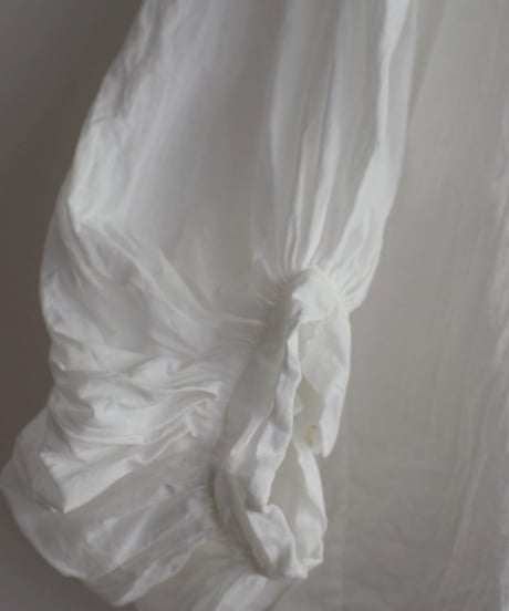 R＆D.M.CO/GARMENT DYE GATHER SMOCK