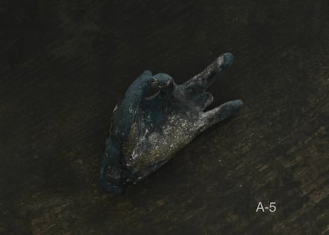 佛手 A.  青銅