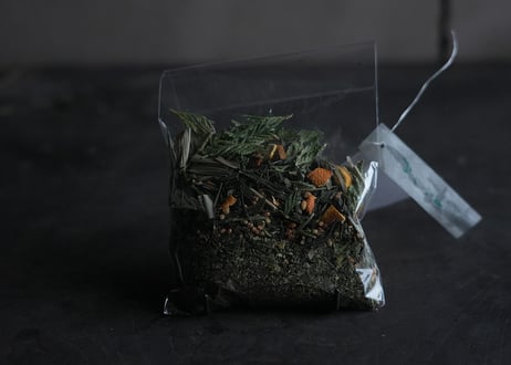 issou / 8 . 草花香茶 G 緑茶ベース  50 g ( 10回分)