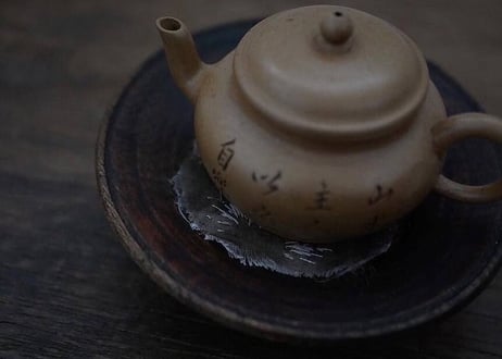【満席御礼】11/27（日）  橘美彩 即興刺繍 わたしの茶敷きとお茶時間　～余珀～【関東】