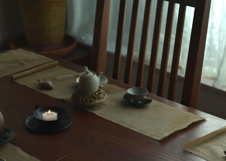 縄文土器耳飾り台　胡桃