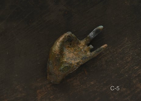 佛手 C.   黄銅・緑青
