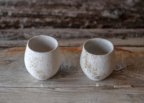 吉田香楠子 / 12　白化粧楢灰 茶杯