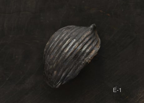 蓮弁 E. 銀彩