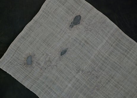 B2-1.    冰来 -hyorai-　~ 古布と茶染め刺繡~  (茶敷布のみ )/ 橘 美彩