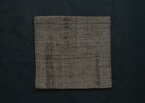 D-2  古帛紗＋古州窯 印花合子   /  西川はるえ