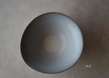 吉田香楠子 / 9 美濃炻器 鉢