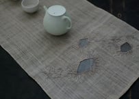 B2-1.    冰来 -hyorai-　~ 古布と茶染め刺繡~  (茶敷布のみ )/ 橘 美彩