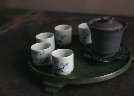 茶奏人  /   3  鉄琺瑯 三つ足燭台見立て 手前盆  ( 古物見立て茶器 )