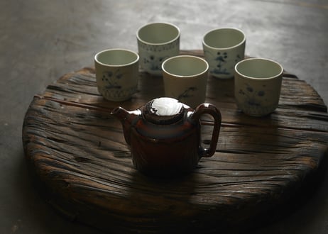 茶奏人  / 1     枯木 × 竹継ぎ 結界茶盤   ( 古物見立て茶器 )