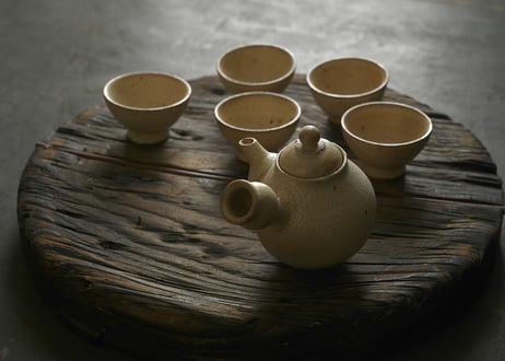 茶奏人  / 1     枯木 × 竹継ぎ 結界茶盤   ( 古物見立て茶器 )