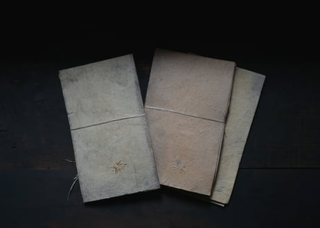 D-2  時結の薫   -ときゆいのかおり-（お茶単品＋茶敷き紙 2点組）/ 橘 美彩