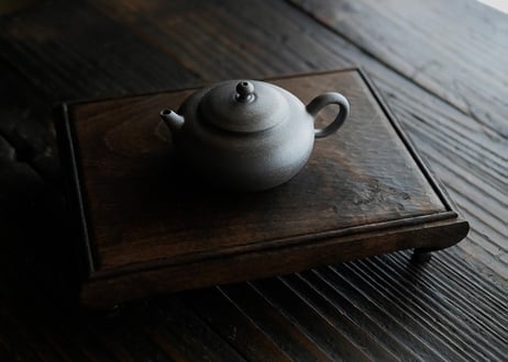小俣冠丞 / 5 焼締茶銚