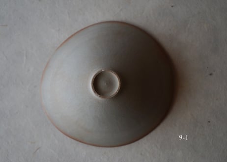 吉田香楠子 / 9 美濃炻器 鉢