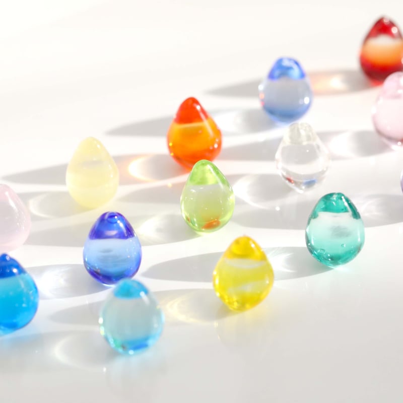 ガラスのプチオブジェ 「虹の雫」 ＊一粒のお値段です＊ | 創作工房