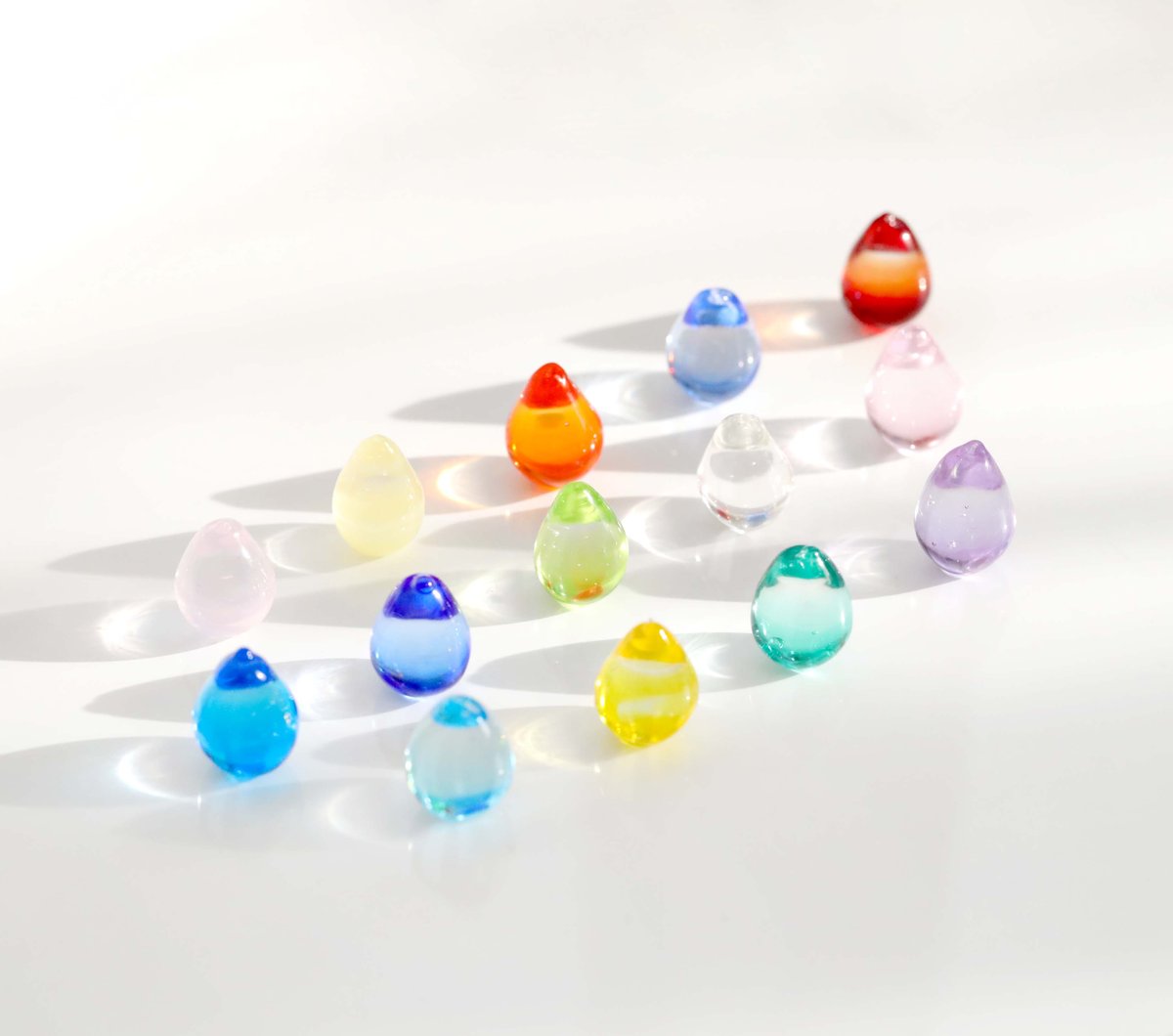 アート ガラス しずく 雫 オブジェ 硝子 art glass 置物 チェック 楽天市場】雫 ガラス 置物の通販
