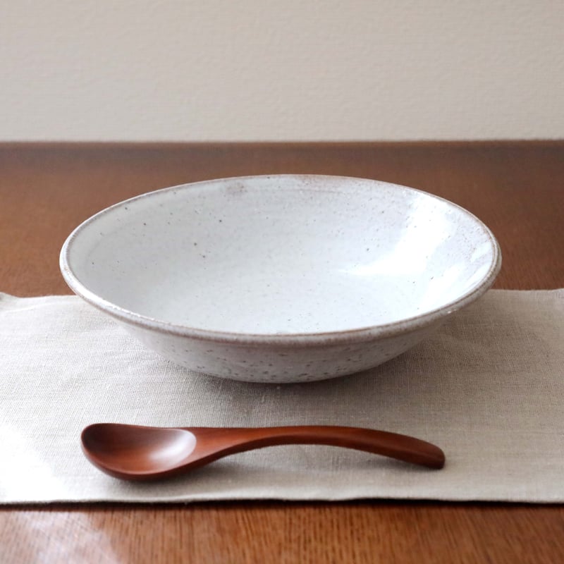 時代物　大迫力　赤べり金赤暈し大鉢 赤地 径 紅白梅文鉢 [aki_exg31] | 菜の花暮らしの道具店 online