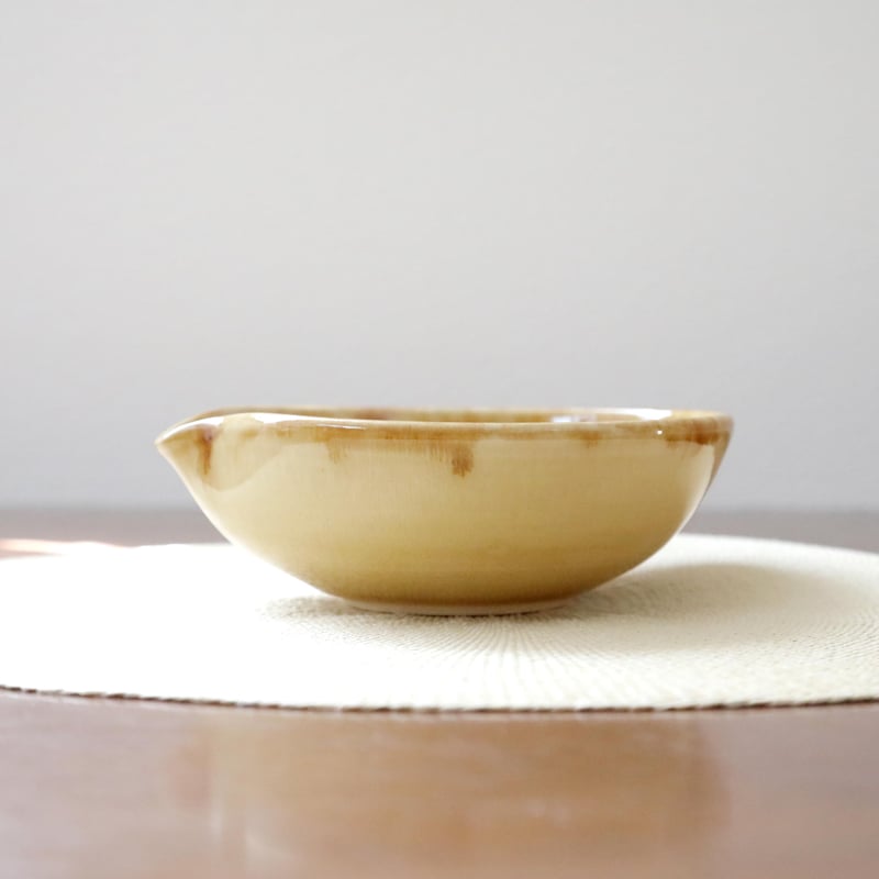 SALE】流れる飴色の片口鉢 | 創作工房 あめつち薫る