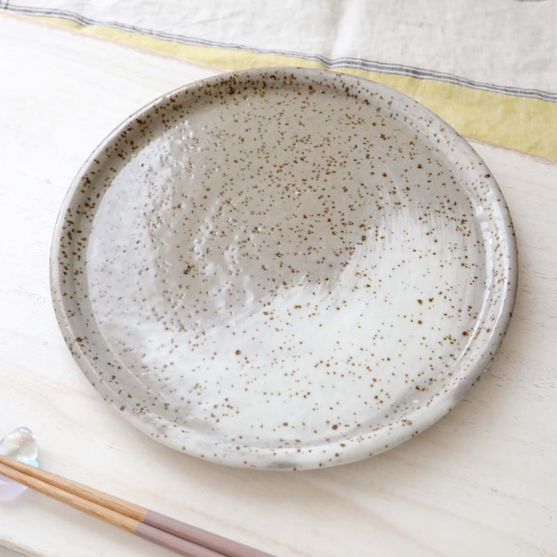 SALE】グレーの御影土 刷毛目模様のプレート皿 還元焼成 ＊ 2 | 創作