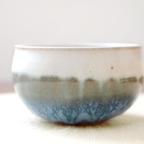 【SALE】マット釉と水色釉薬のかけ分けボウル
