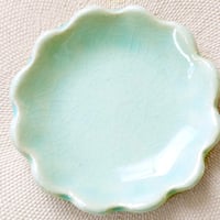 【SALE】十二花弁輪花小皿 水色ガラス