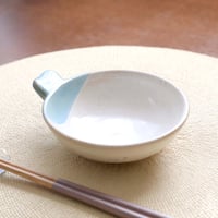 【SALE】白釉のとんすい 水色のアクセント ＊ １