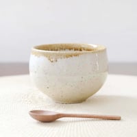 白御影土と透明釉のお湯のみ 縁飴 ＊ ２