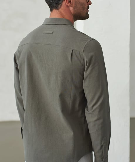 【About Companions】Crincle cotton shirt Simon in dusty olive