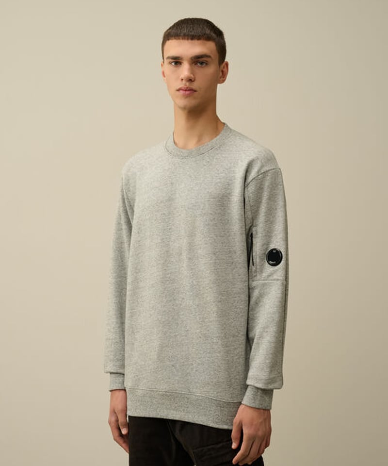 C.P.COMPANY】Diagonal Raised Fleece Crew Neck L C.P.COMPANY】Diagonal Raised Fleece Crew Neck L