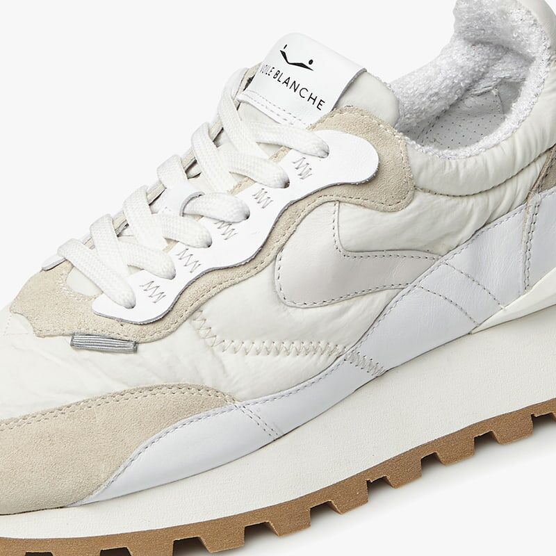 VOILE BLANCHE】QWARK HYPE MAN | MICHELLE STORES