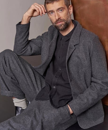【About Companions】Lambswool trousers Carlo in anthracite
